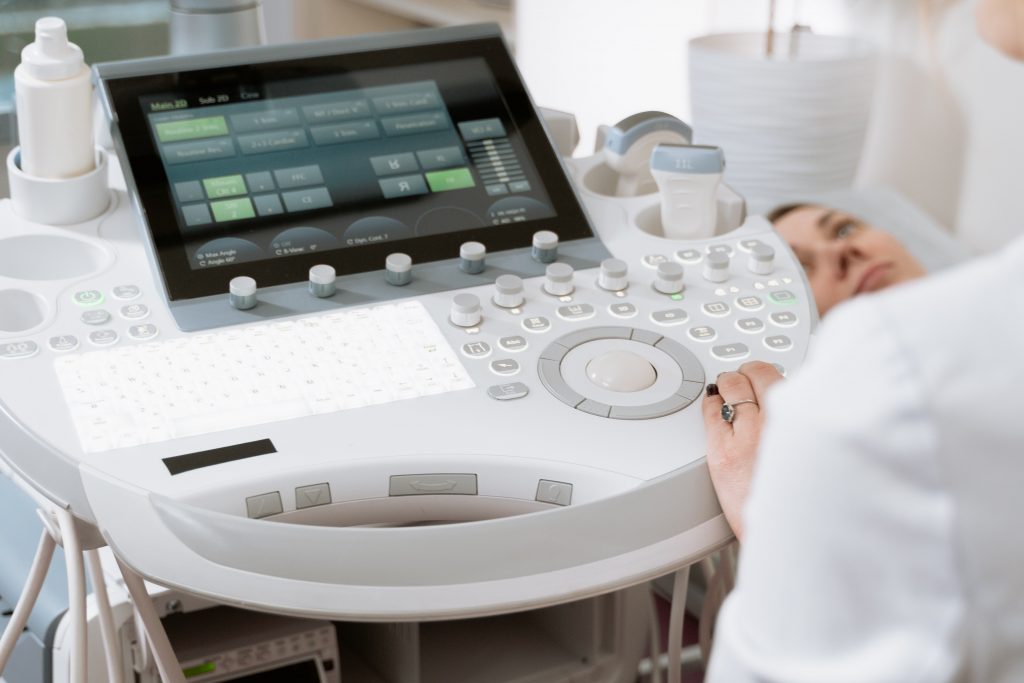 How Ultrasound Can Help in Your Sports Injury Clinic
